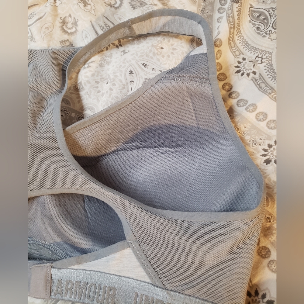 UNDER ARMOUR High-Impact Support Sports Bra 36D 1259953 Full Coverage Racerback - Picture 7 of 16